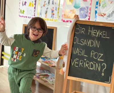 SINIFTA GEÇİRDİĞİ ANLAR 